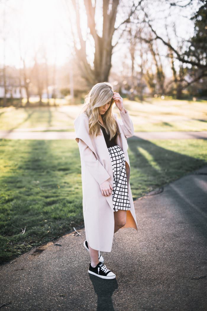This motherhood blogger is styling a NOM maternity dress at 23 weeks with baby #3!