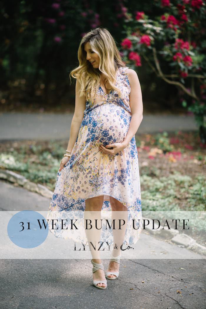31 weeks in a non-maternity floral dress // A maternity dress that is perfect for during pregnancy AND after -
