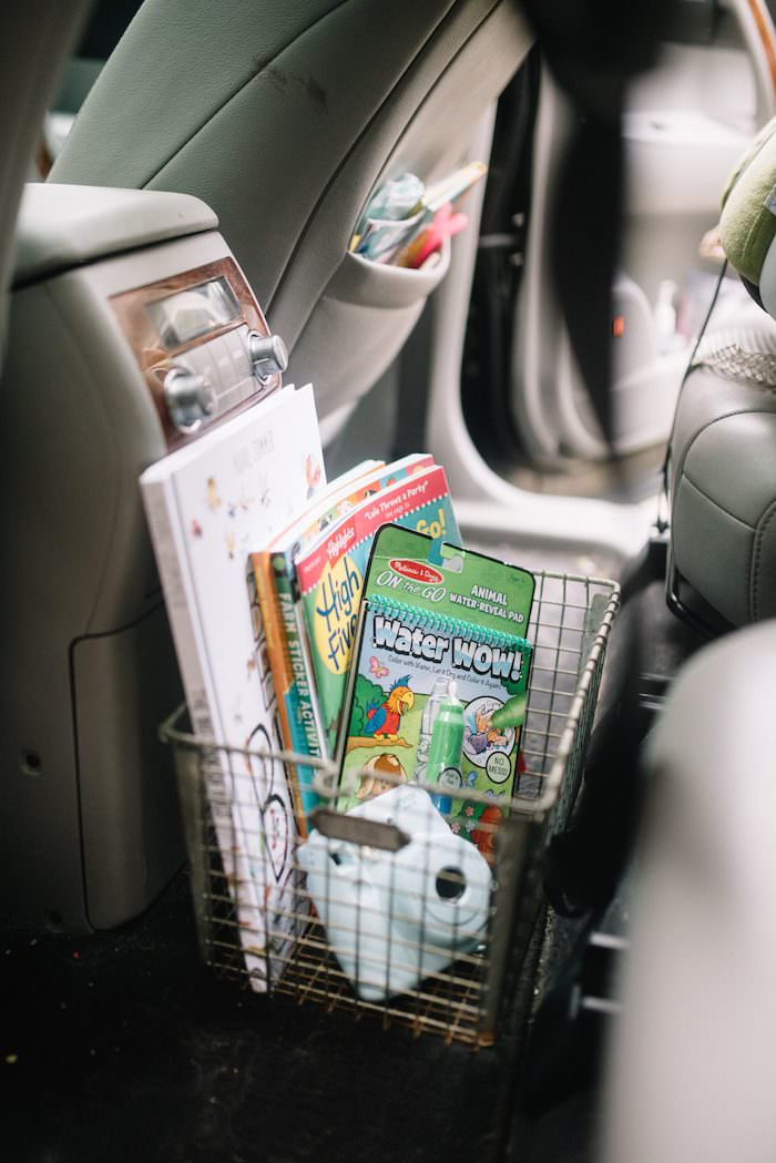Traveling with your kids soon?! Here is the Ultimate Family Road Trip Survival Guide! Everything you need to know about traveling in the car with kids and what you need to bring!