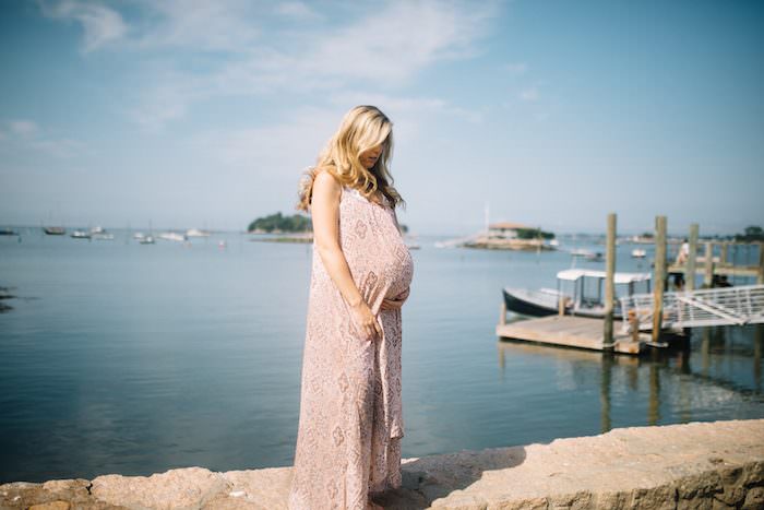 37 week bump update with Lynzy & Co // Maternity Style in a breezy maxi dress
