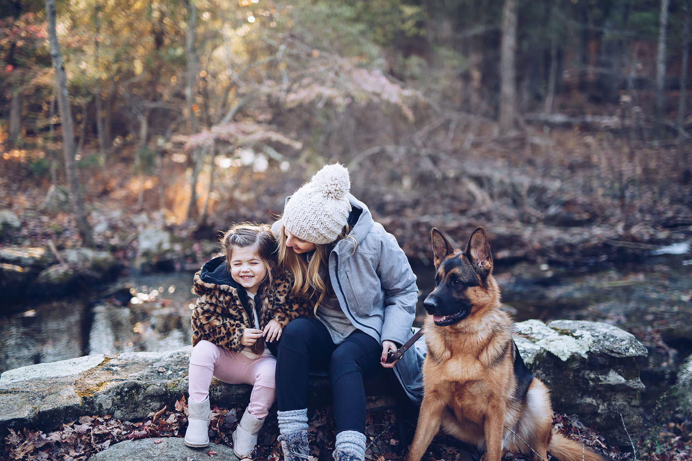 Motherhood blogger, Lynzy & Co. talks about her current postpartum diet & exercise troutine