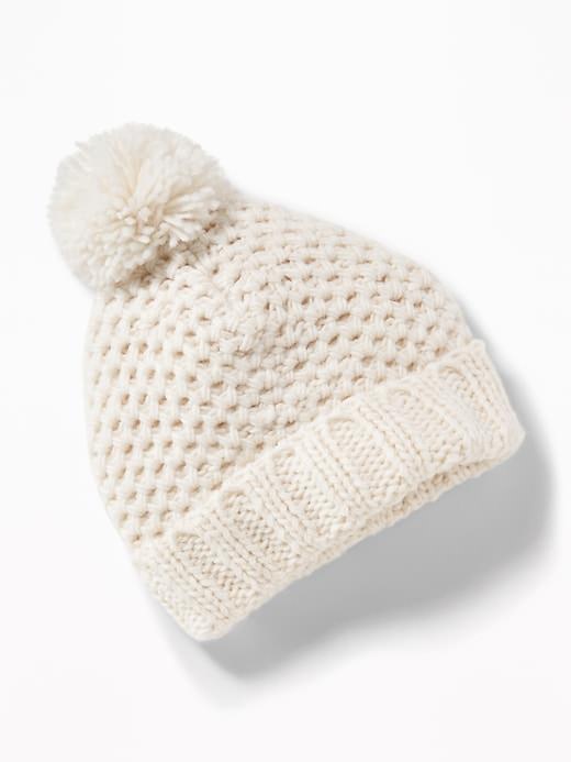 The best pom pom beanies for winter this year! Keep warm in these stylish hats for the season!