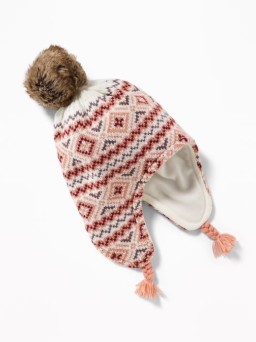 The best pom pom beanies for winter this year! Keep warm in these stylish hats for the season!